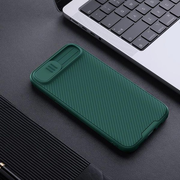 Карбонова накладка Nillkin CamShield Pro для Apple iPhone 16e (6.1") Deep Green 78425 фото